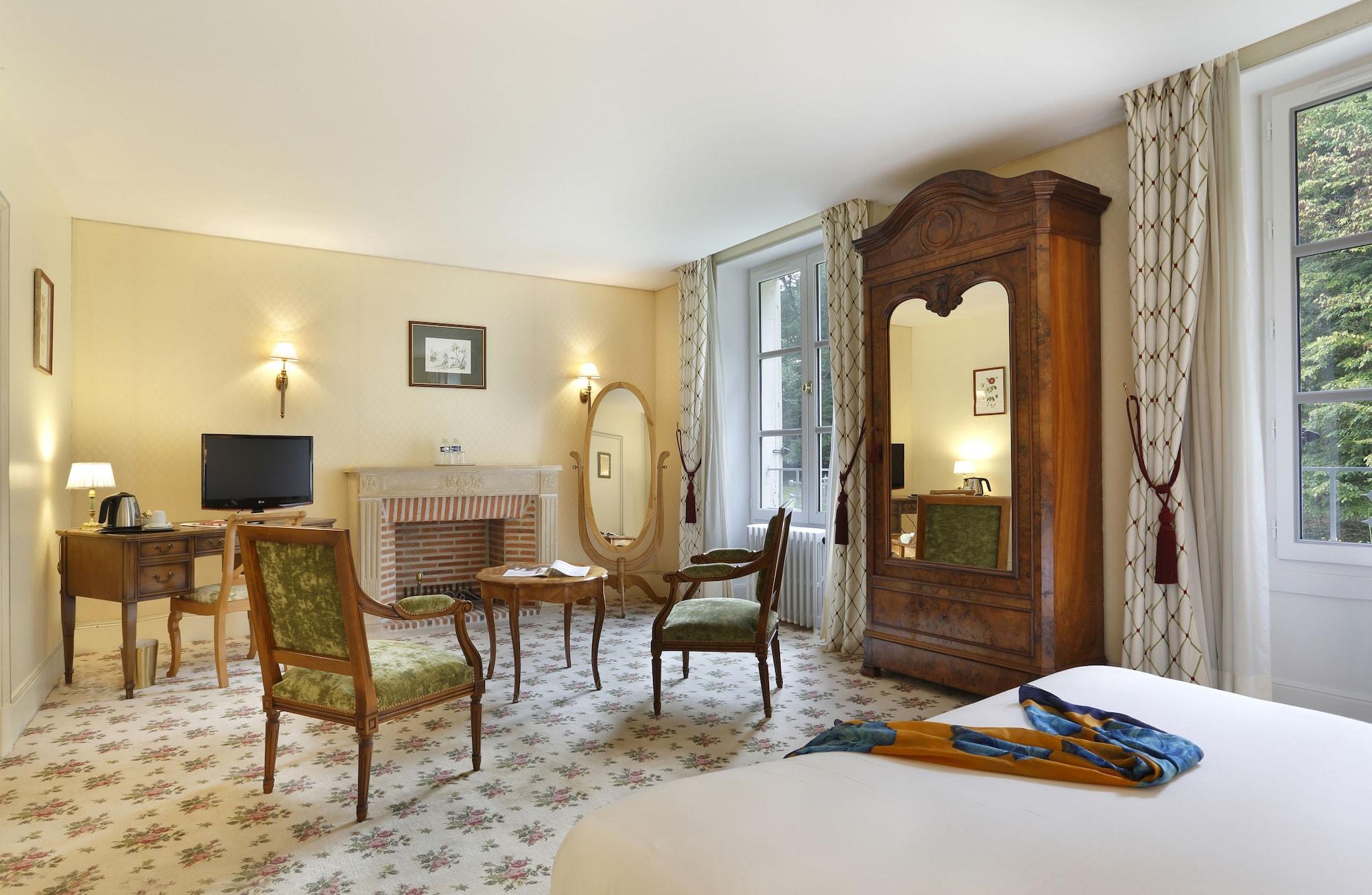 Chateau De La Rozelle 4*