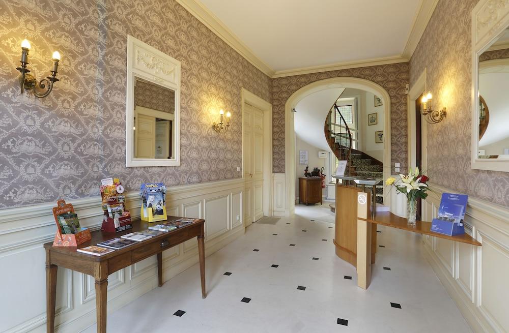 Chateau De La Rozelle Hotel 4*