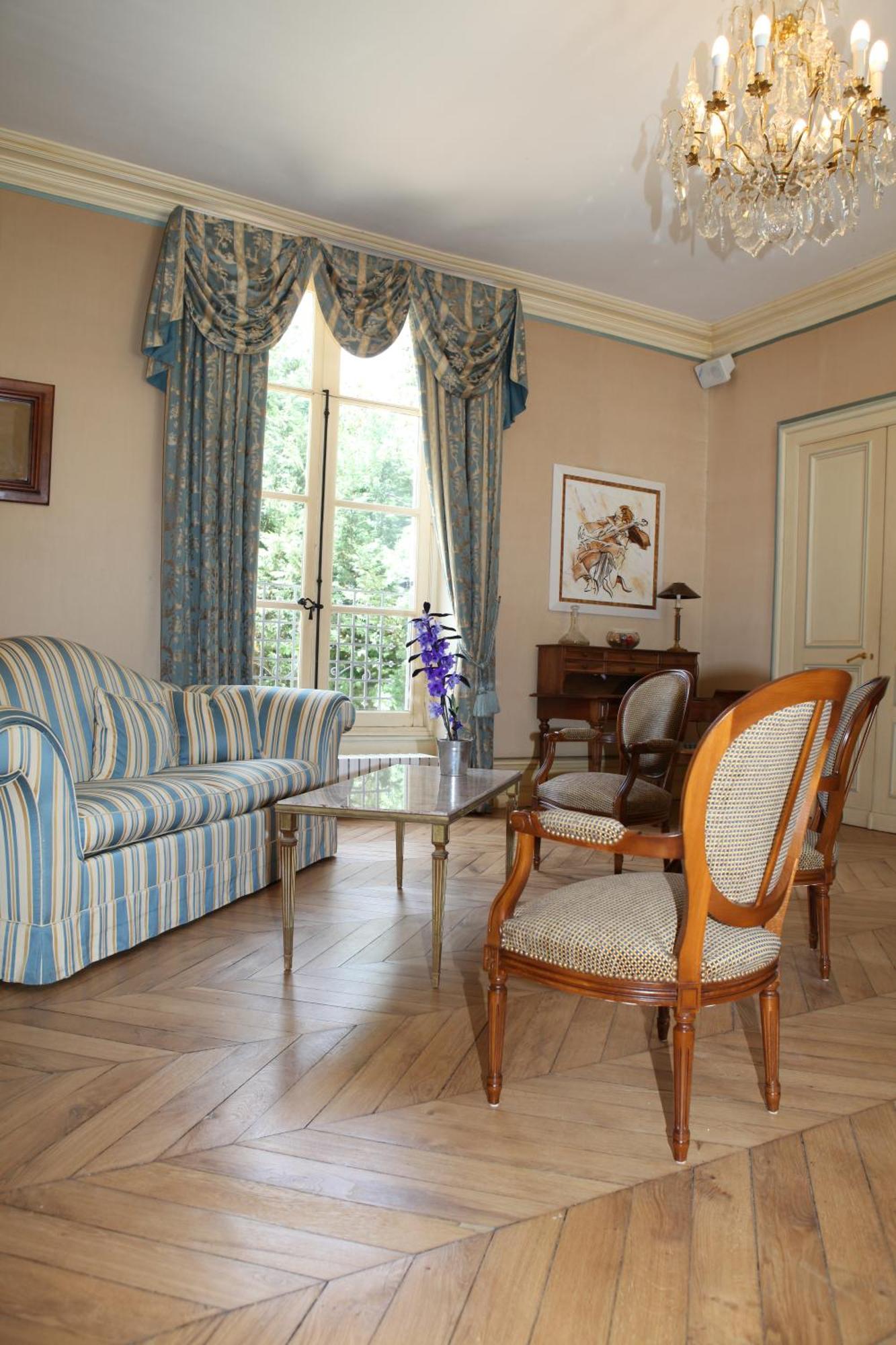 Hotel Chateau De La Rozelle 4*