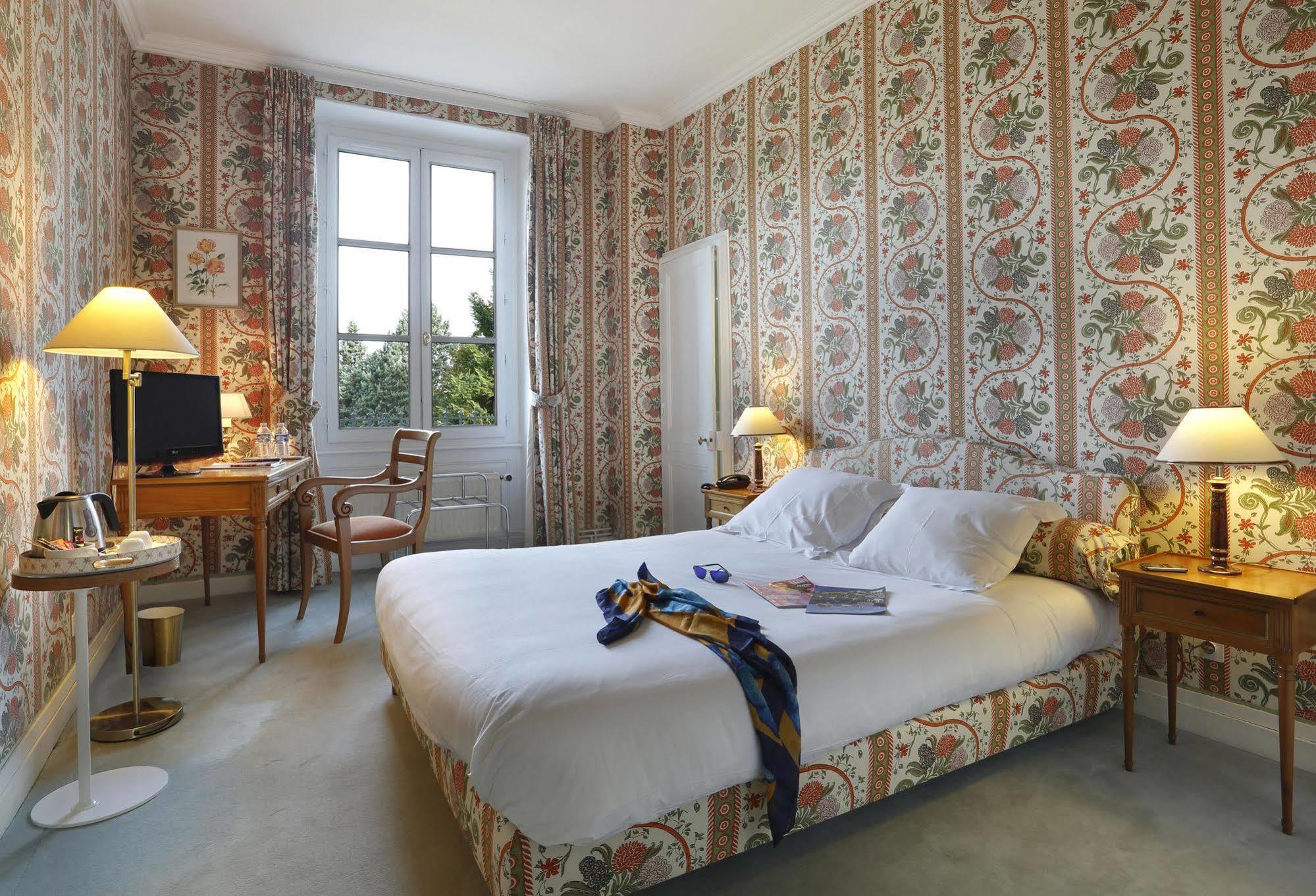 Chateau De La Rozelle 4* Cellettes (Loir-et-Cher)